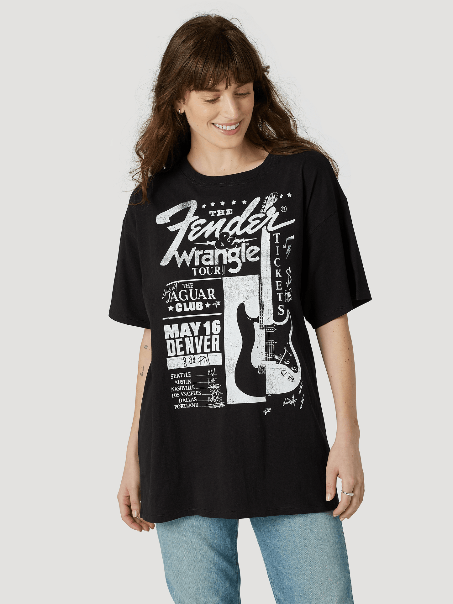 Fender® x Wrangler® Women's Oversized Concert Tee, Faded Black